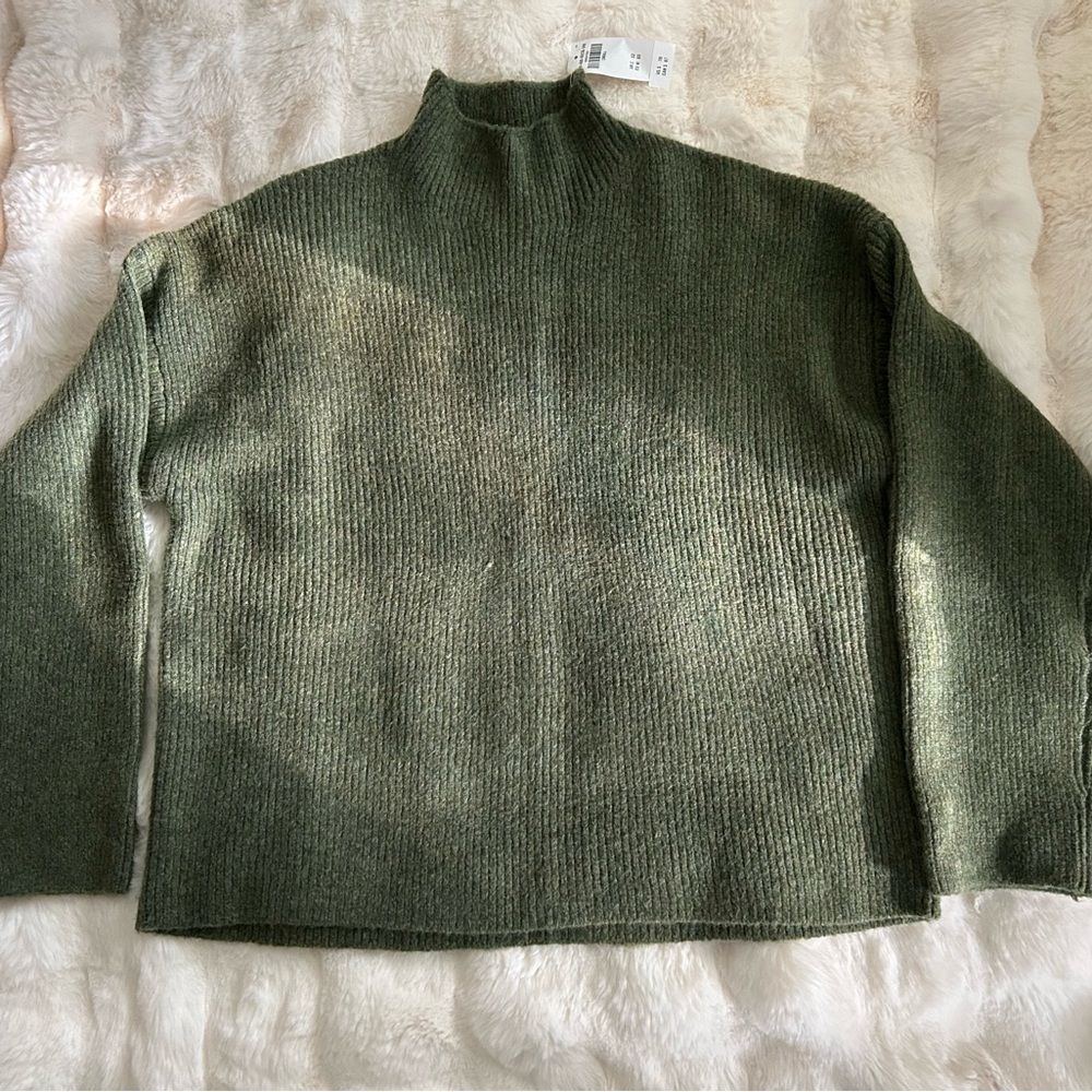 Abercrombie Green Mockneck Sweater